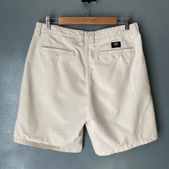 VANS Men's 32R White Ivory Chino Shorts Classic Skater Surfer Cotton Minimalist - Picture 7 of 11
